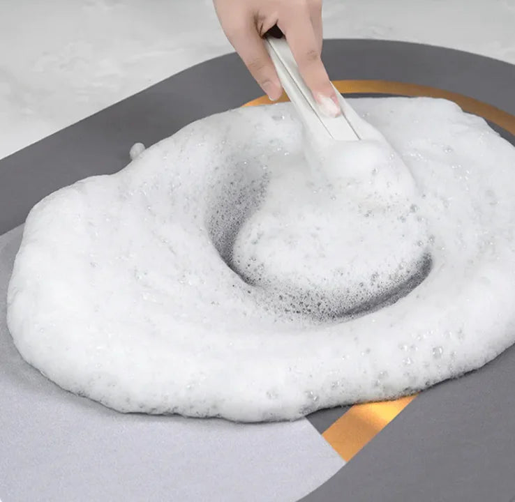 Step Into Comfort - The Mat That Dries Instantly
