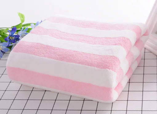 Coral Velvet Bath Towel – Soft, Quick-Dry, Absorbent