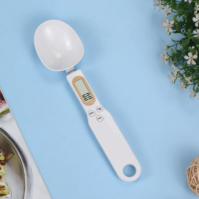 Smart Digital Spoon for Effortless Precision Cooking